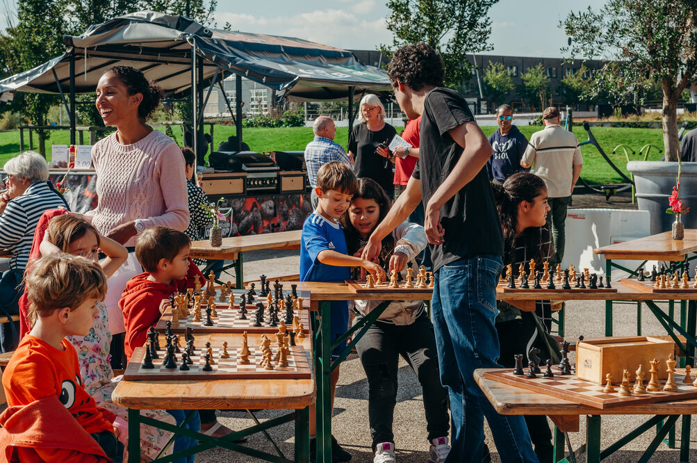 Onderwijs midden in de samenleving